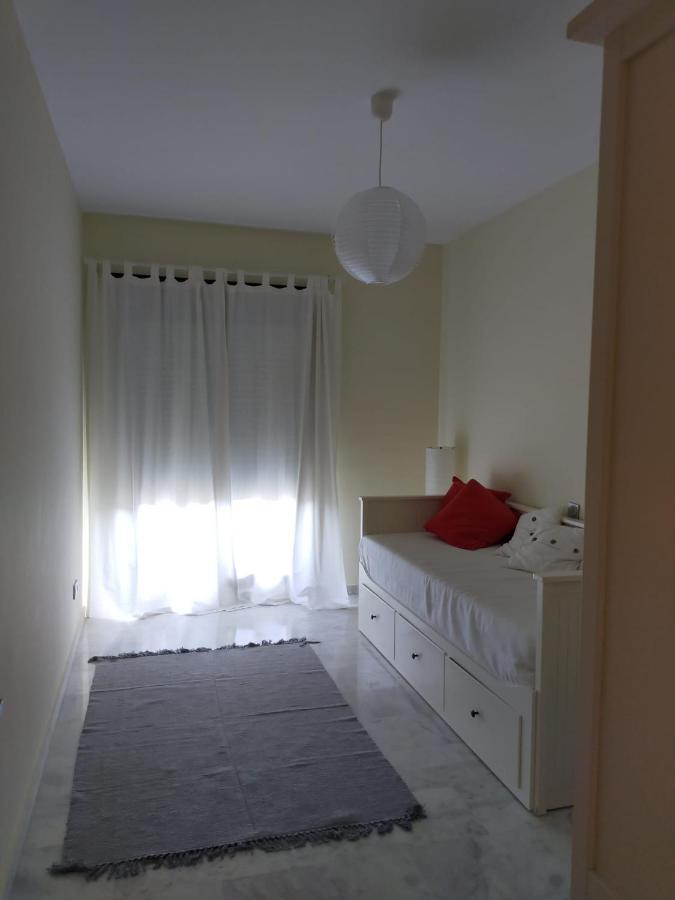 Magnifico Apartamento En El Pto De Sta Maria, Aire Acc, Piscina, Zona Ninos Y Padel El Puerto de Santa María Eksteriør billede
