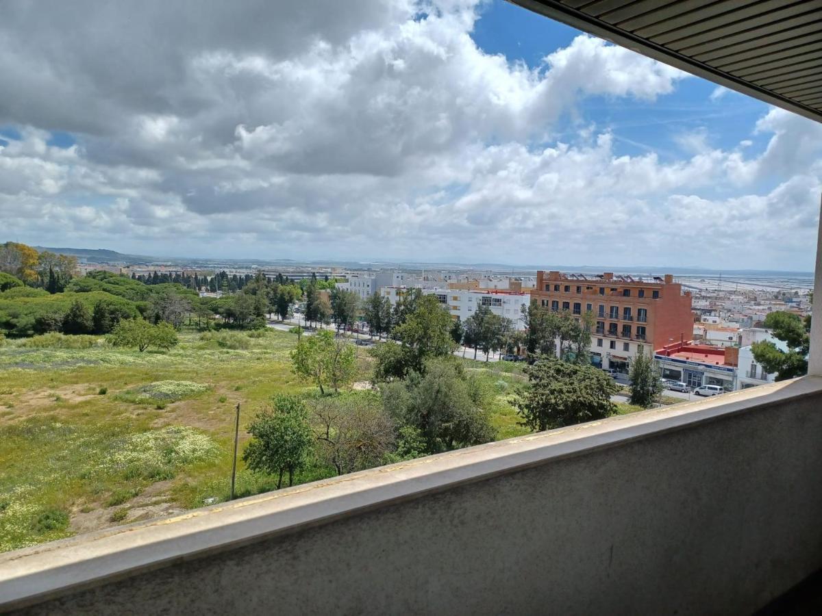 Magnifico Apartamento En El Pto De Sta Maria, Aire Acc, Piscina, Zona Ninos Y Padel El Puerto de Santa María Eksteriør billede